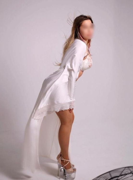 Блондинки, Алиса индивидуалка - фото и отзывы