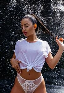 Фото Лейла 24 лет, 164 см