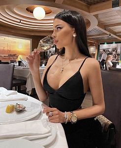 Брюнетки, Вика - фото и отзывы