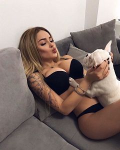 Вика — фото и список услуг