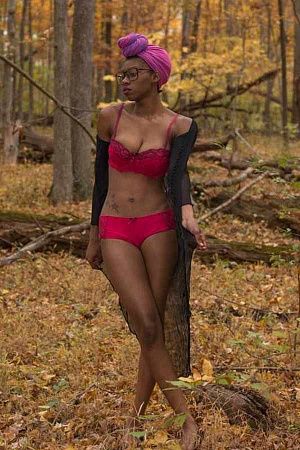 Все фото Аданна - девушки по вызову