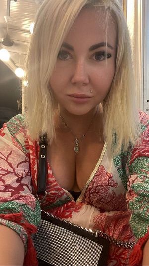 Ника — эротические фото